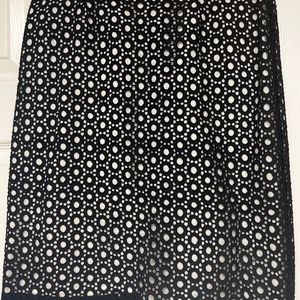 Like New Eyelet Pencil Skirt